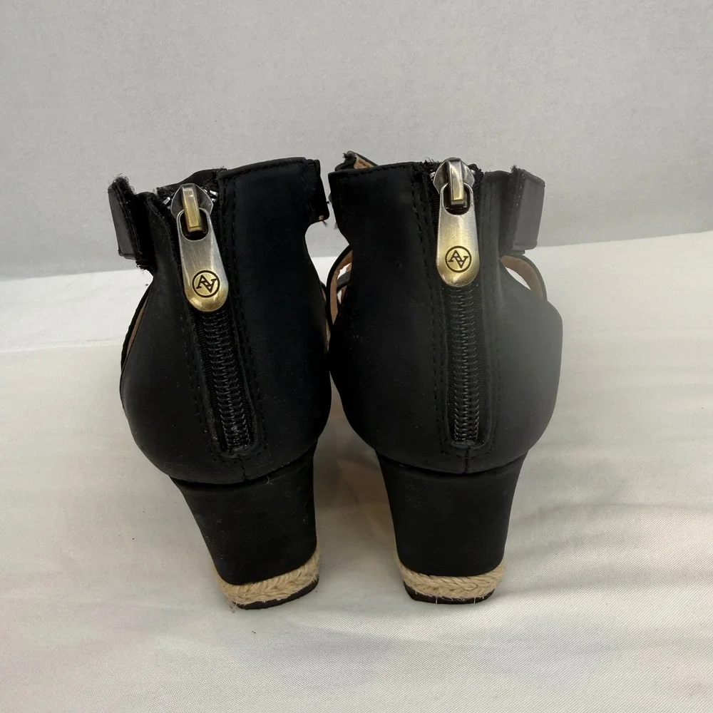 Adrienne Vittadini Thurston Black Strappy Espadrille Wedge Sandals Womens 7.5M